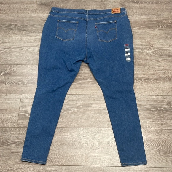 NWT Levi’s 720 High Rise Super Skinny Denim Jeans Distressed 26W - Picture 15 of 16